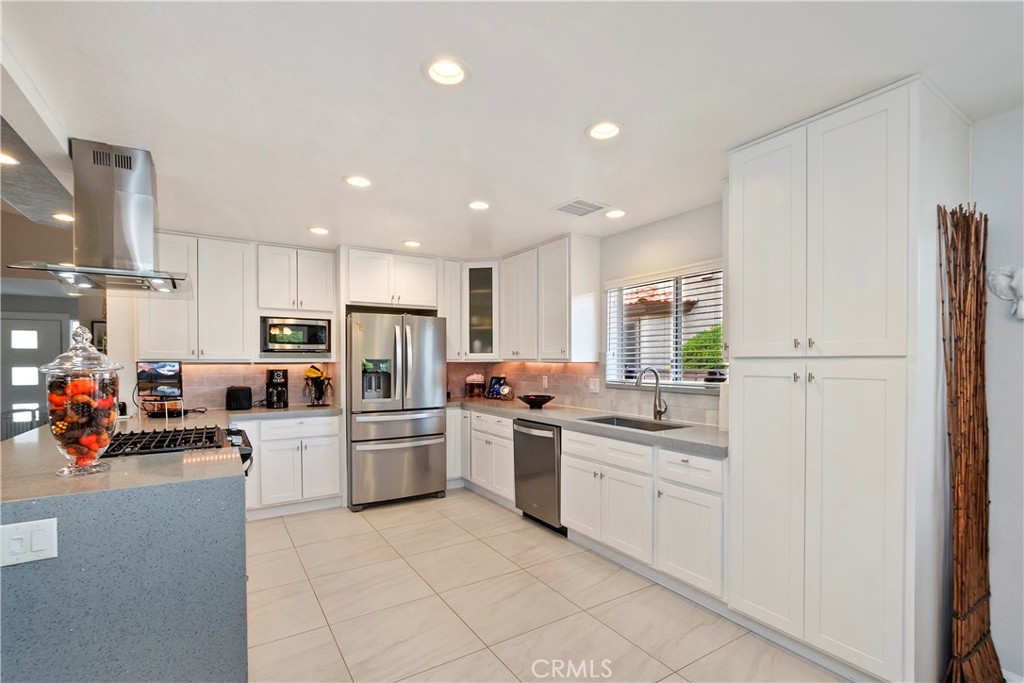 MLS #IG25122282 image #11