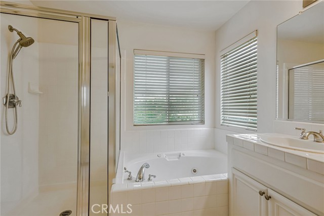 11771 Coorsgold Lane, Porter Ranch CA: https://media.crmls.org/medias/0482f5da-6b28-4274-943d-096812cb9b40.jpg