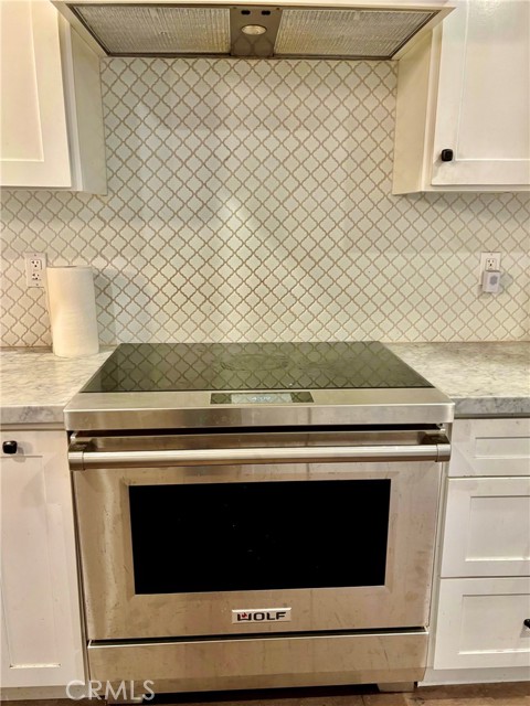 1856 9th Street, Manhattan Beach CA: https://media.crmls.org/medias/04833535-6996-4a70-86dd-a5d1e09d6d43.jpg