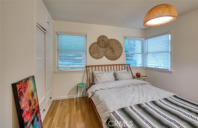 204 38th Street, Manhattan Beach, California 90266, 3 Bedrooms Bedrooms, ,2 BathroomsBathrooms,Residential,Sold,38th,SB22047945