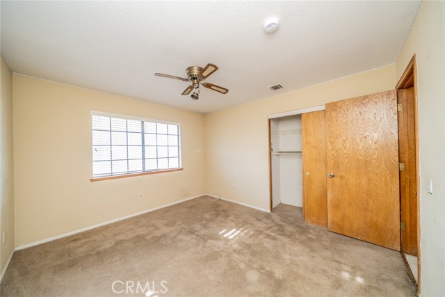 12770 5th Avenue, Victorville CA: https://media.crmls.org/medias/0483ac37-46d2-48e3-afe5-42f394882ca4.jpg