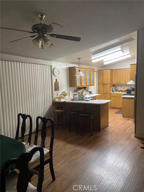 Detail Gallery Image 9 of 22 For 31928 Cinnabar, Castaic,  CA 91384 - 3 Beds | 2 Baths