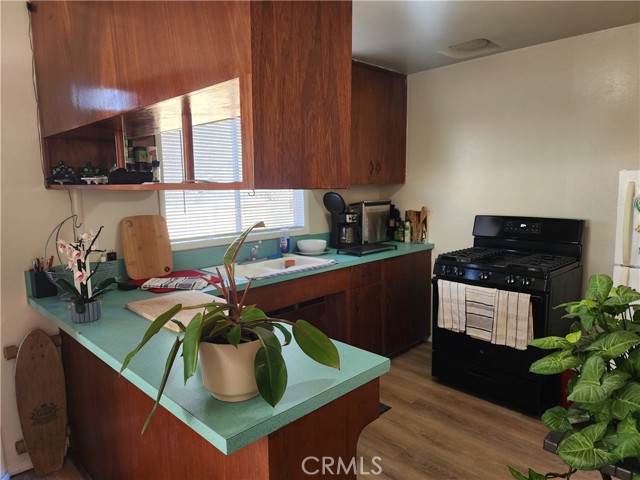 Detail Gallery Image 8 of 21 For 1247 3rd, Los Osos,  CA 93402 - 3 Beds | 3 Baths