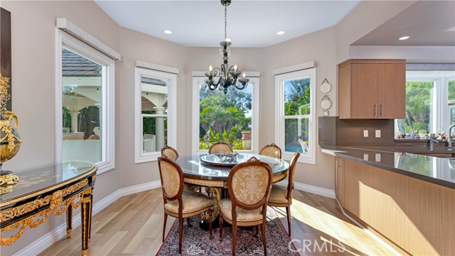 Detail Gallery Image 20 of 65 For 26051 Glen Canyon Dr, Laguna Hills,  CA 92653 - 5 Beds | 4/1 Baths