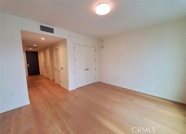 877 Francisco Street #521, Los Angeles, CA, 90017 877 Francisco Street #521, Los Angeles, CA, 90017