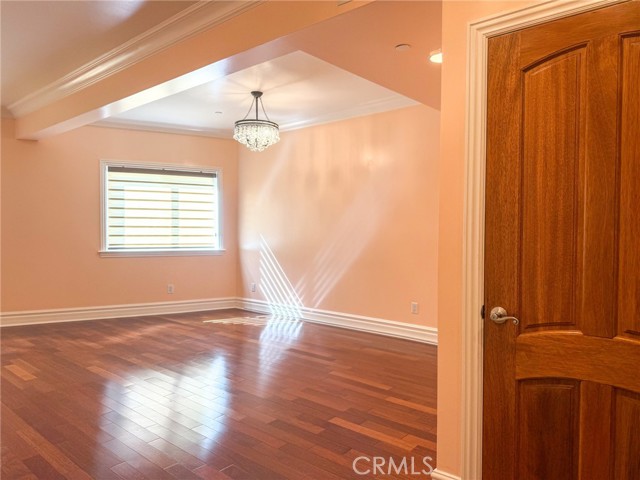 11989 Laurelwood Drive, 1 photo 9