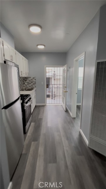Detail Gallery Image 15 of 17 For 1032 S Normandie Ave #202,  Los Angeles,  CA 90006 - 2 Beds | 1 Baths