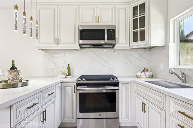 Detail Gallery Image 31 of 54 For 1735 N Lima St, Burbank,  CA 91505 - 3 Beds | 2 Baths