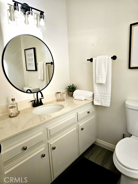 Detail Gallery Image 10 of 14 For 185 N Meridian St, Hemet,  CA 92544 - 2 Beds | 2 Baths