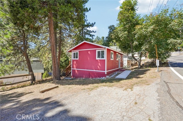 21461 Crest Forest, Cedarpines Park, CA 92322