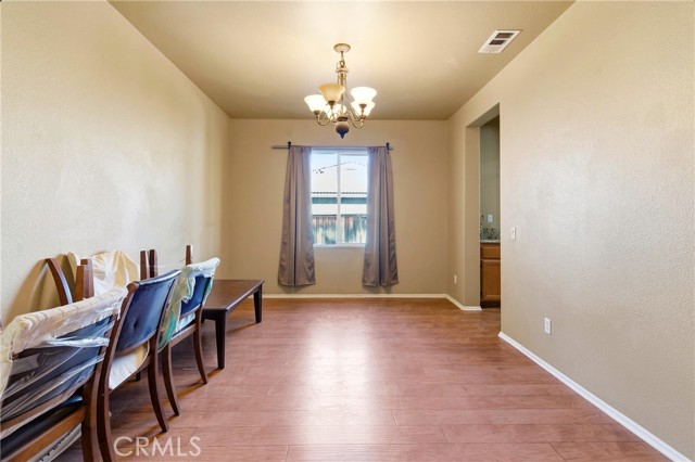 Detail Gallery Image 26 of 55 For 741 Amor, San Jacinto,  CA 92582 - 5 Beds | 2/1 Baths