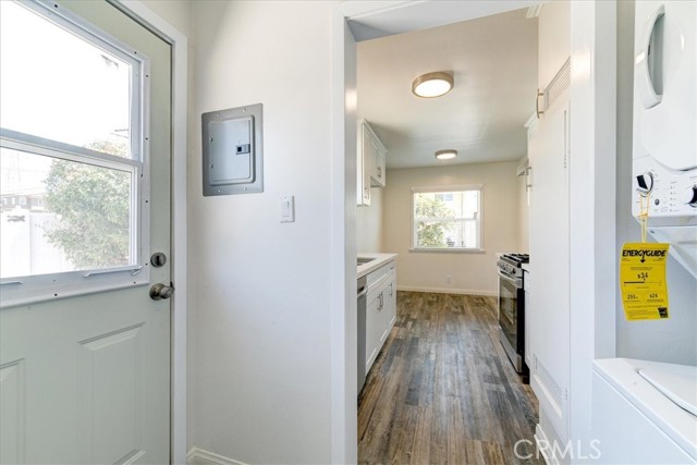 2423 Ruhland Avenue, Redondo Beach, California 90278, 3 Bedrooms Bedrooms, ,1 BathroomBathrooms,Residential,Sold,Ruhland,PV22102862
