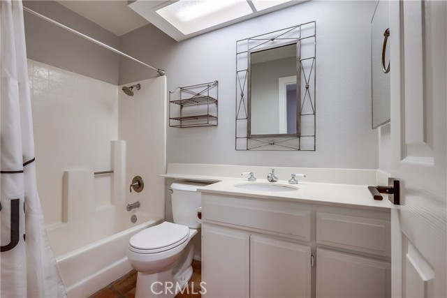 Detail Gallery Image 32 of 47 For 155 N Singingwood St #34,  Orange,  CA 92869 - 2 Beds | 2 Baths