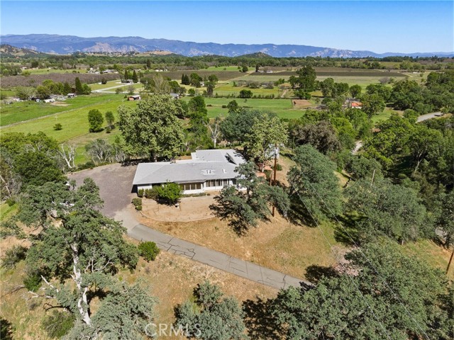 Detail Gallery Image 21 of 51 For 2527 Dessie, Lakeport,  CA 95453 - 4 Beds | 2/1 Baths