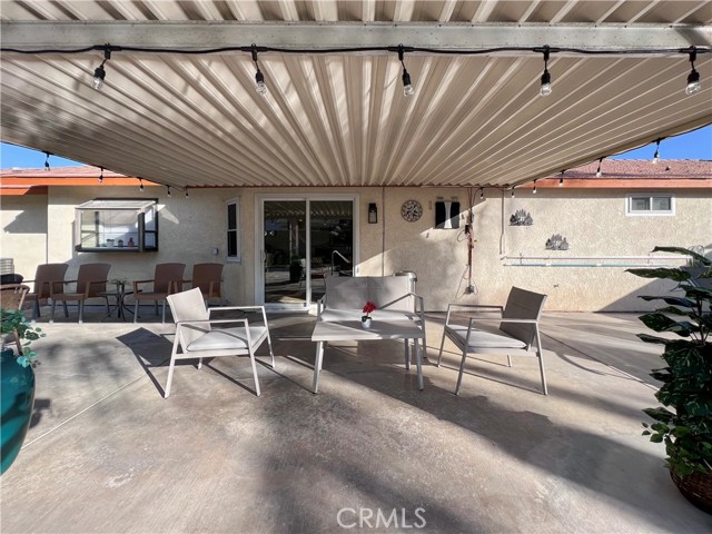 Detail Gallery Image 10 of 38 For 2323 N Sandra Rd, Palm Springs,  CA 92262 - 3 Beds | 2 Baths