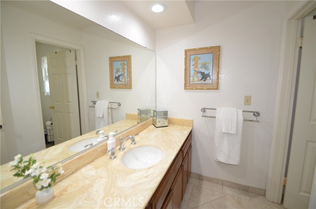 2502 Nelson Avenue, Redondo Beach, California 90278, 3 Bedrooms Bedrooms, ,2 BathroomsBathrooms,Residential,Sold,Nelson,SB22028327