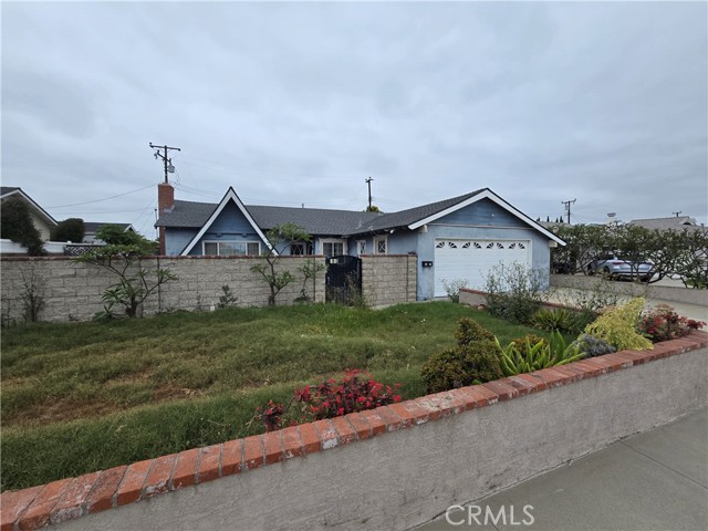 Thumbnail for 8171 Holland Dr, Huntington Beach, CA 92647