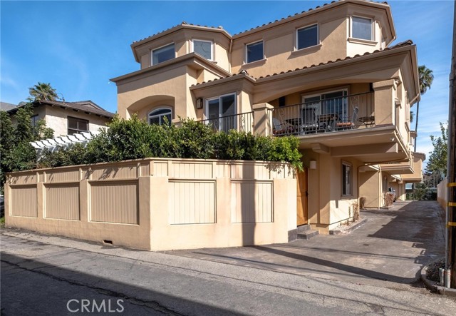 1103 Catalina Avenue, Redondo Beach, California 90277, 3 Bedrooms Bedrooms, ,2 BathroomsBathrooms,Residential,For Sale,Catalina,SB25026890