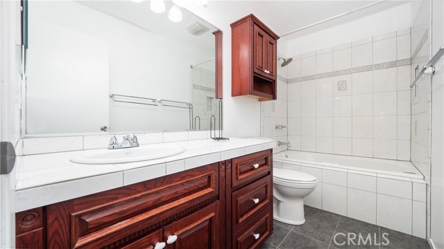 4309 W Avenue K12, Lancaster CA: https://media.crmls.org/medias/048d1660-22ed-48de-839d-5ec9e39197b5.jpg
