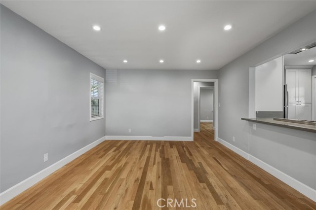 Detail Gallery Image 6 of 43 For 807 Cota, Torrance,  CA 90501 - 2 Beds | 1 Baths