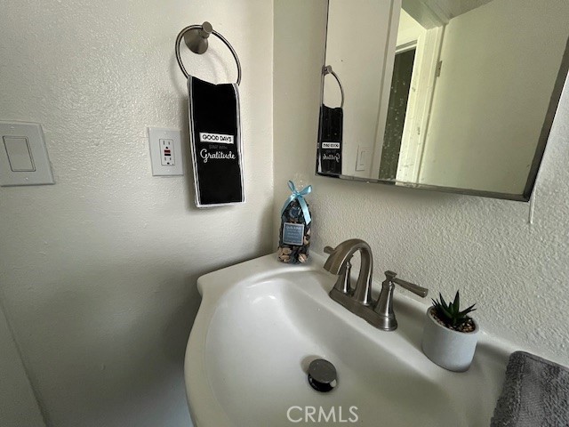 Detail Gallery Image 17 of 23 For 37067 Bankside Dr #B,  Cathedral City,  CA 92234 - 2 Beds | 1 Baths