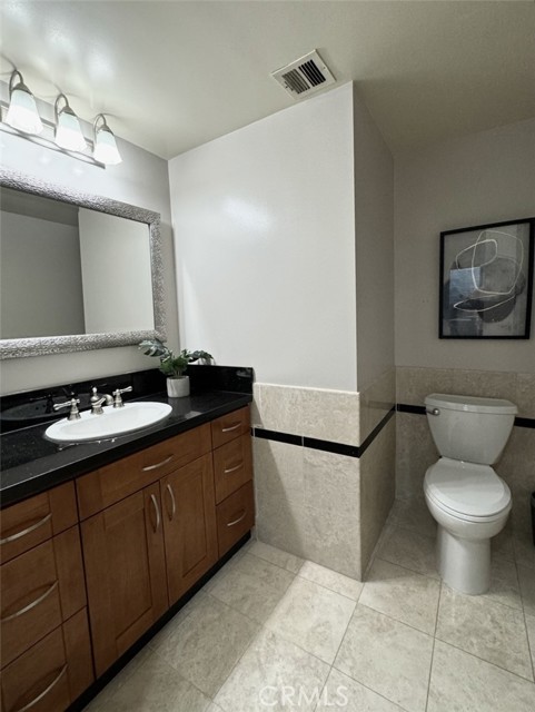 Detail Gallery Image 22 of 57 For 525 E Seaside Way #305,  Long Beach,  CA 90802 - 2 Beds | 1/1 Baths