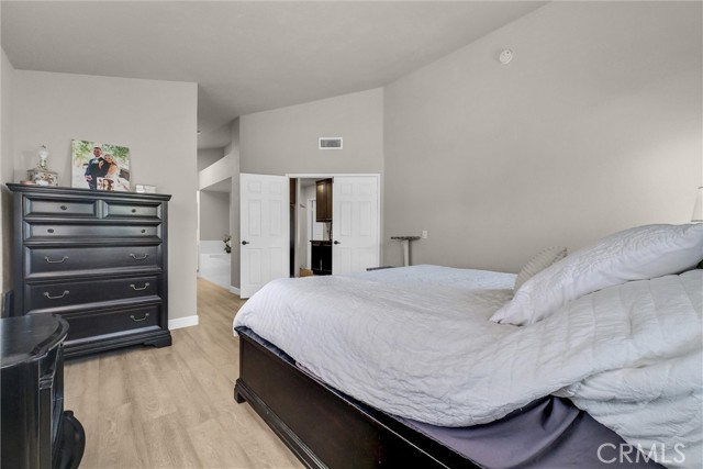 18623 Chickory Drive, Riverside CA: https://media.crmls.org/medias/048eb51a-4157-4a75-a5c9-b46884e05a4f.jpg