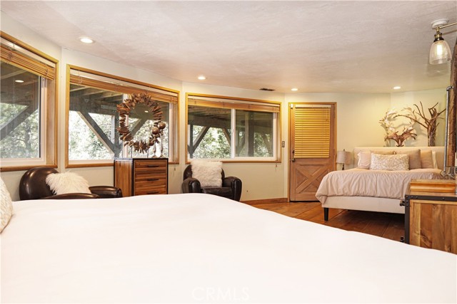 Detail Gallery Image 41 of 63 For 27502 North Bay Rd, Lake Arrowhead,  CA 92352 - 4 Beds | 2/1 Baths