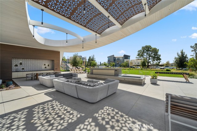 Detail Gallery Image 49 of 60 For 253 Sash, Irvine,  CA 92618 - 2 Beds | 2/1 Baths