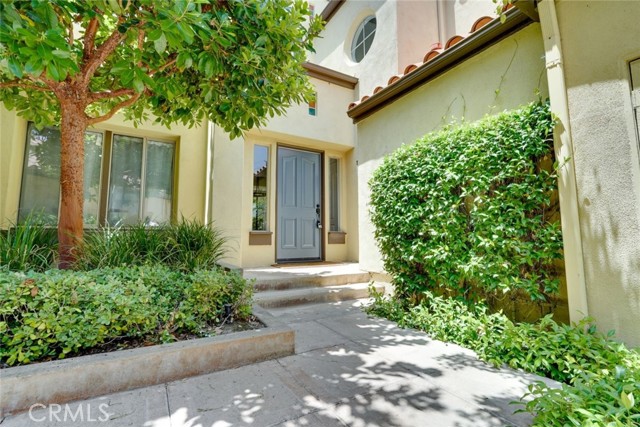 417 Bay Hill Drive, Newport Beach CA: https://media.crmls.org/medias/048f1bd4-3e03-48c6-975f-3f27ddeaf39b.jpg