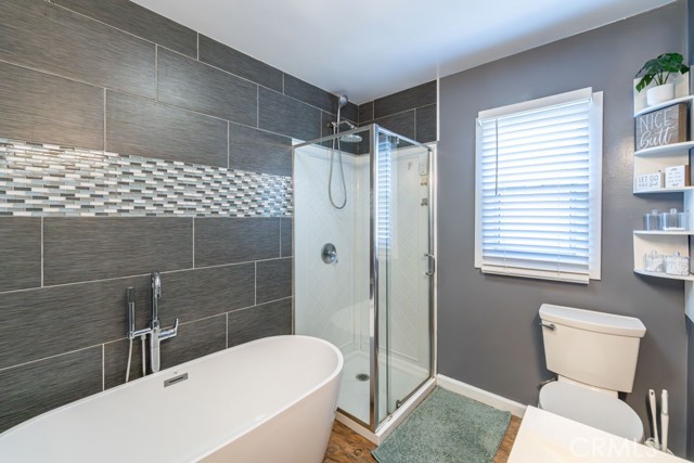 6933 Delta Avenue, Long Beach CA: https://media.crmls.org/medias/048f582e-a137-43f6-adbd-d7159453d878.jpg