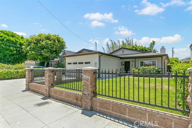 2106 Robinson Street, Redondo Beach, California 90278, 3 Bedrooms Bedrooms, ,1 BathroomBathrooms,Residential,Sold,Robinson,PV22097930