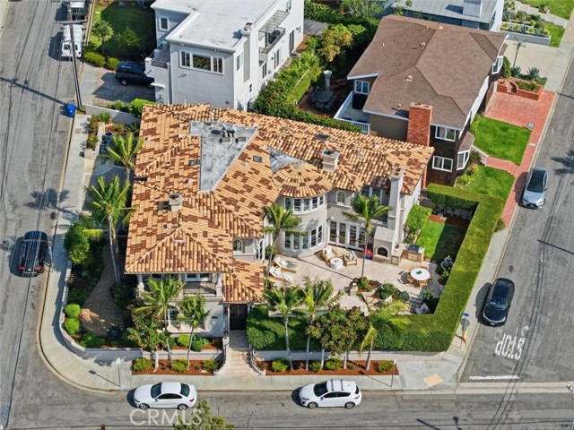 1000 Highview Ave, Manhattan Beach, California 90266, 5 Bedrooms Bedrooms, ,4 BathroomsBathrooms,Residential,For Sale,Highview Ave,SB25254287