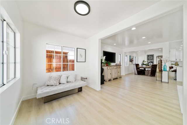 Detail Gallery Image 4 of 25 For 347 Stedman Place, Monrovia,  CA 91016 - 3 Beds | 3 Baths