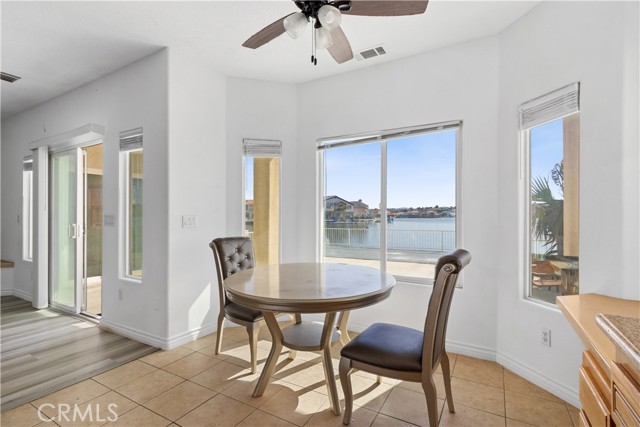 18075 Lakeview Drive, Victorville CA: https://media.crmls.org/medias/0490d789-53ce-43e3-bea8-044d4acfb234.jpg