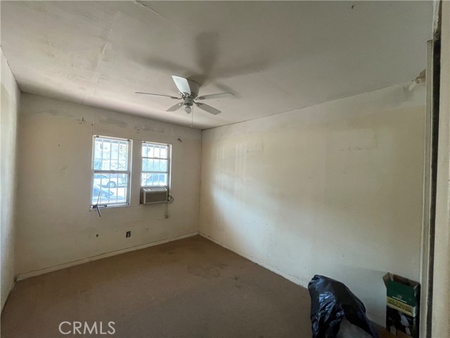 Detail Gallery Image 5 of 16 For 1724 E 10th St, Long Beach,  CA 90813 - 2 Beds | 1 Baths