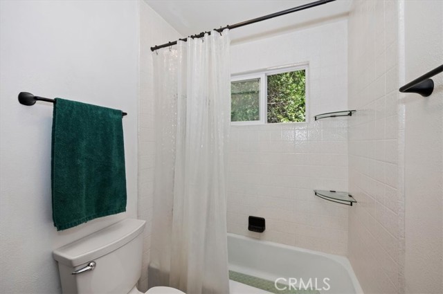 815 Chamois, Crestline, CA 92325