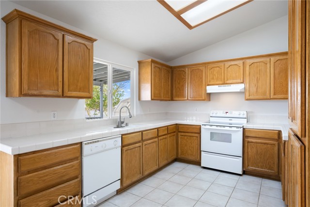 Detail Gallery Image 16 of 54 For 7147 Lennox Ave, Yucca Valley,  CA 92284 - 3 Beds | 2 Baths