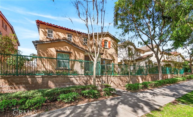 Detail Gallery Image 3 of 43 For 1249 Nicolas, Fullerton,  CA 92833 - 4 Beds | 3/1 Baths