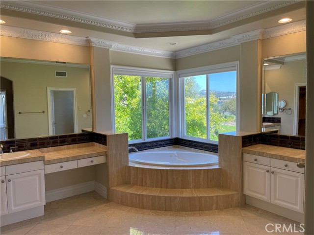 28592 Point Loma, Laguna Niguel CA: https://media.crmls.org/medias/04927563-d698-4f1a-bfef-eb7852667701.jpg