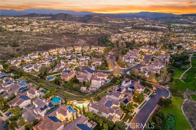 Detail Gallery Image 22 of 24 For 9 Calle Gaulteria, San Clemente,  CA 92673 - 6 Beds | 6/1 Baths