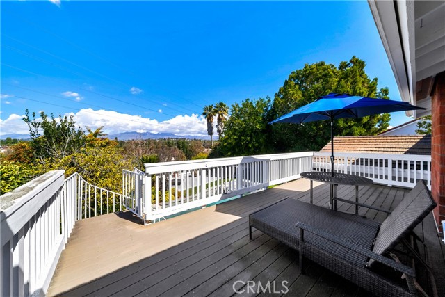 25941 Sheriff Road, Laguna Hills CA: https://media.crmls.org/medias/0492ca10-a900-47d8-8ea2-1ae5b62c5d4d.jpg