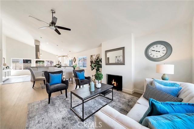 Detail Gallery Image 5 of 35 For 3482 Almond St, Irvine,  CA 92606 - 4 Beds | 2 Baths