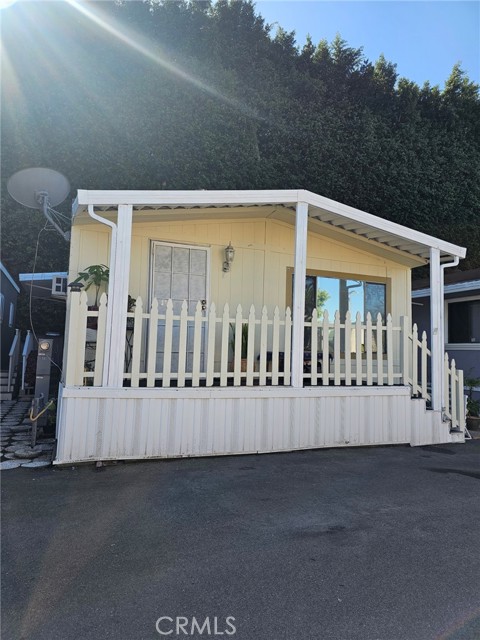 Detail Gallery Image 3 of 28 For 8600 Contreras Street #35,  Paramount,  CA 90723 - 2 Beds | 2 Baths