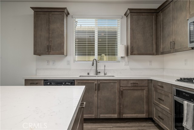 Detail Gallery Image 10 of 45 For 29526 Woodcreek Trl, Winchester,  CA 92596 - 5 Beds | 4 Baths