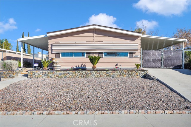 Detail Gallery Image 1 of 27 For 13893 Tam O Shanter Dr, Victorville,  CA 92395 - 2 Beds | 2 Baths