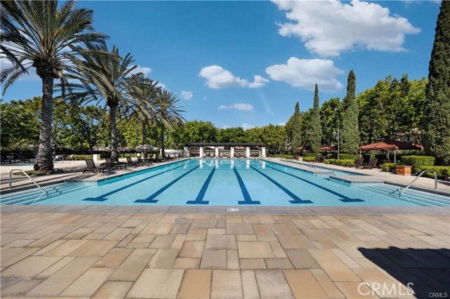 27 Antique Rose, Irvine CA: https://media.crmls.org/medias/04949b53-b148-468e-9ea0-7ca95099a3f0.jpg