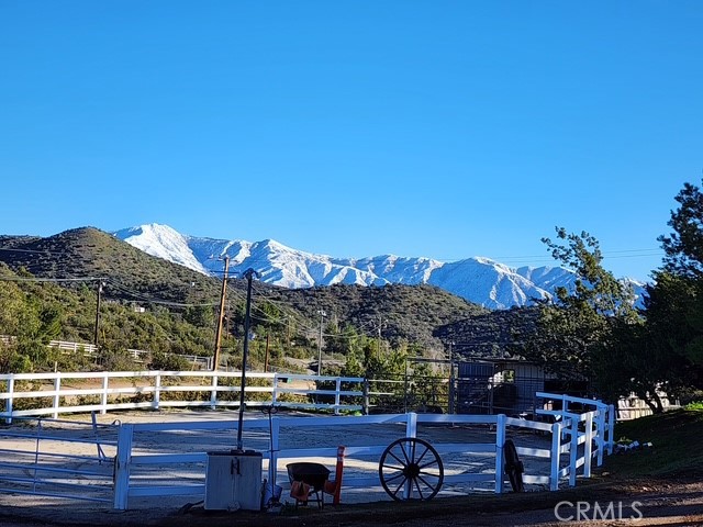 33435 Hubbard Road, Acton CA: https://media.crmls.org/medias/0494a440-f4f3-4750-b816-0d089098f6f4.jpg