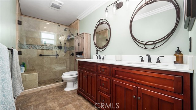 Detail Gallery Image 17 of 39 For 20290 Newton St, Corona,  CA 92881 - 5 Beds | 2/1 Baths