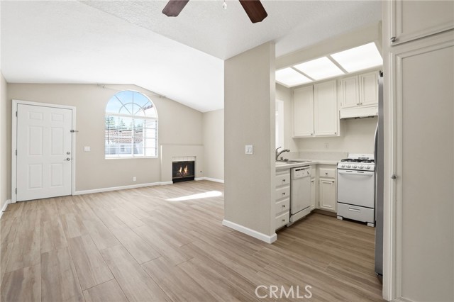 Detail Gallery Image 7 of 29 For 83 Gaviota, Rancho Santa Margarita,  CA 92688 - 2 Beds | 2 Baths